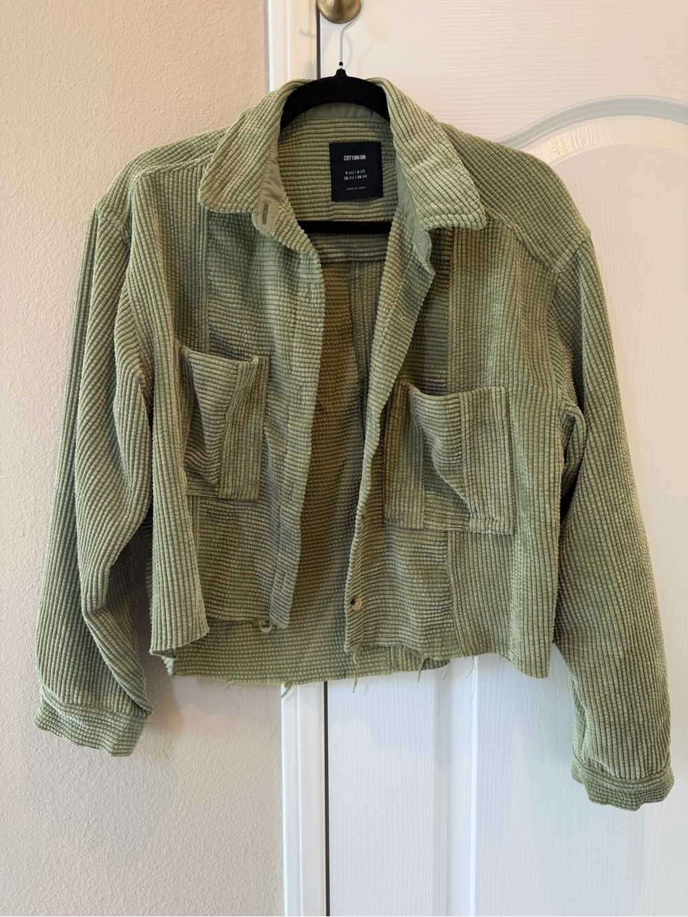 Cotton On Sage Green Corduroy Cropped Shacket Jacket Oversized Utility Size 4